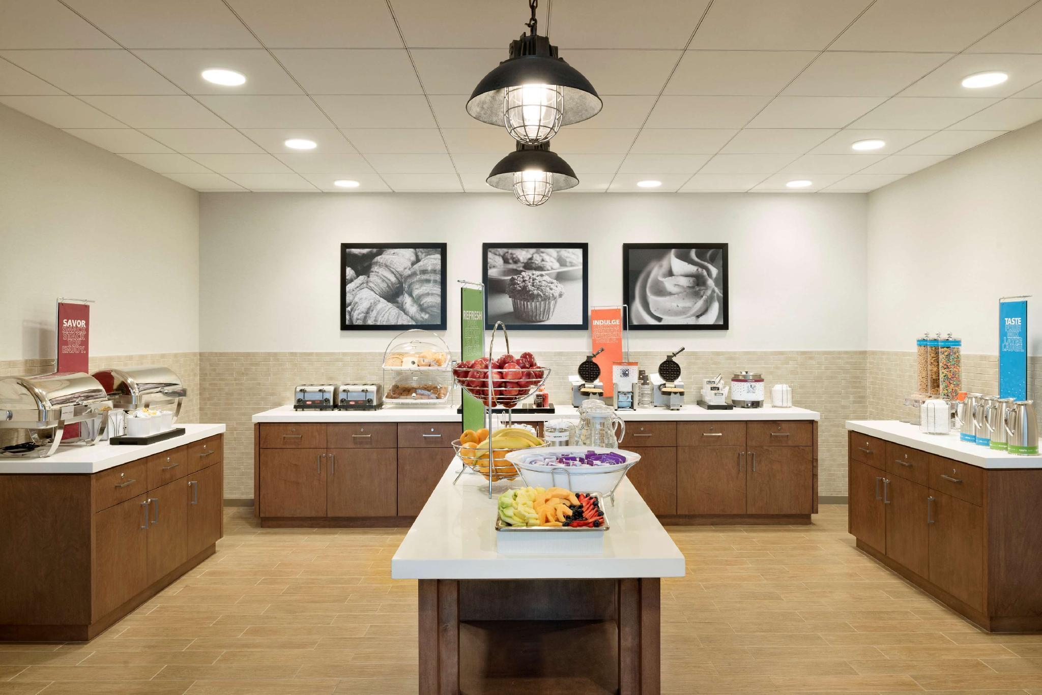 Hampton Inn Chicago West Loop Fulton Market Area Exterior photo
