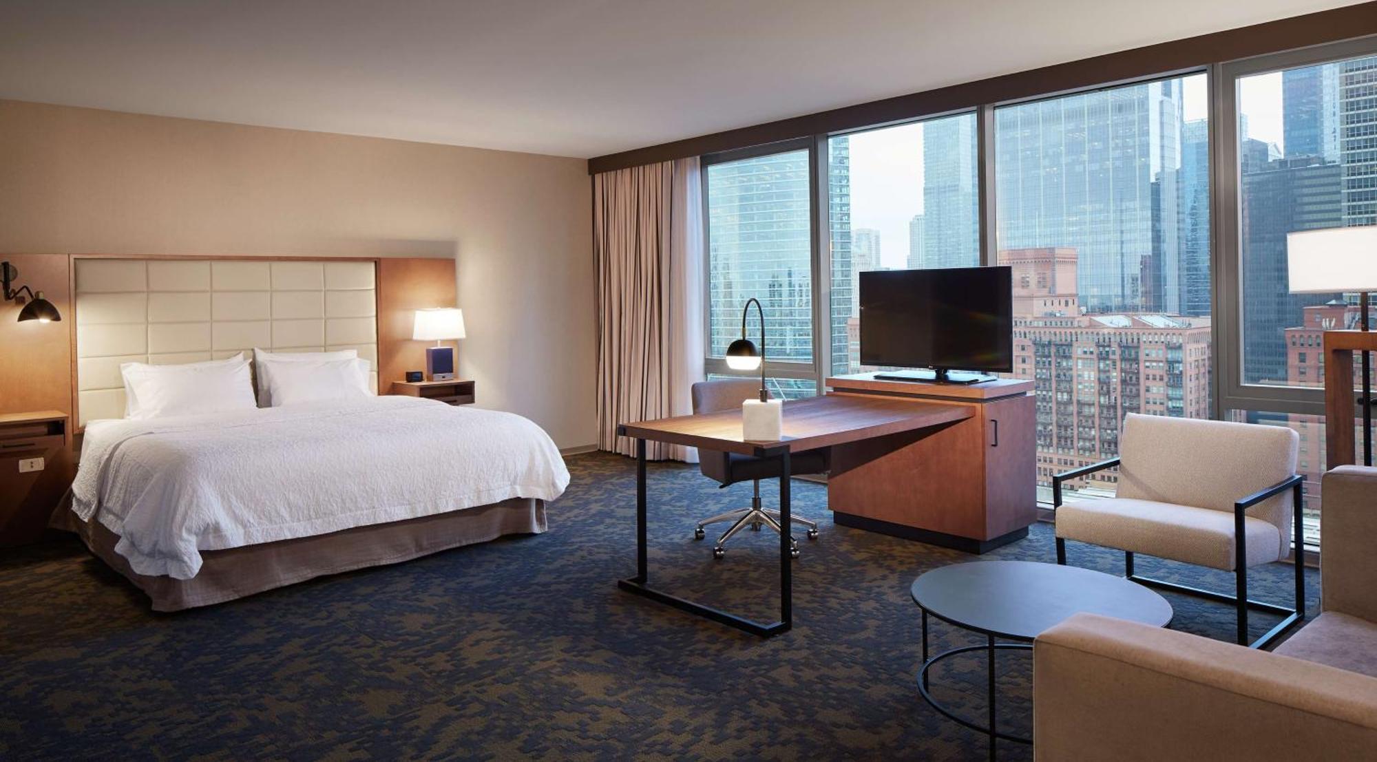 Hampton Inn Chicago West Loop Fulton Market Area Exterior photo